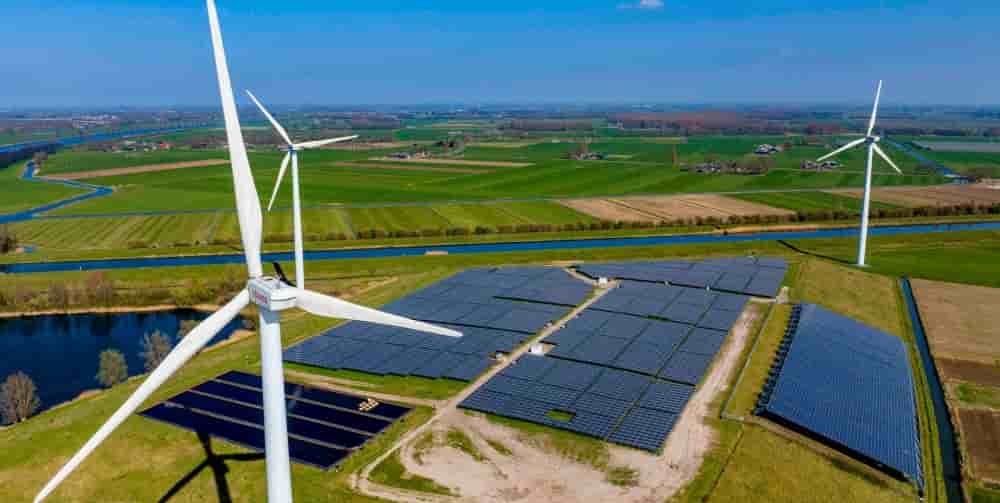 Les énergies renouvelables seront l'un des thèmes de campagne dans certaines communes, lors des élections municipales de mars 2026.