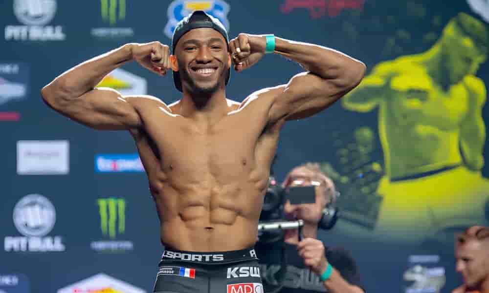 Salahdine Parnasse, double champion KSW, devra utiliser son allonge pour éviter le sol face à Marcin Held.