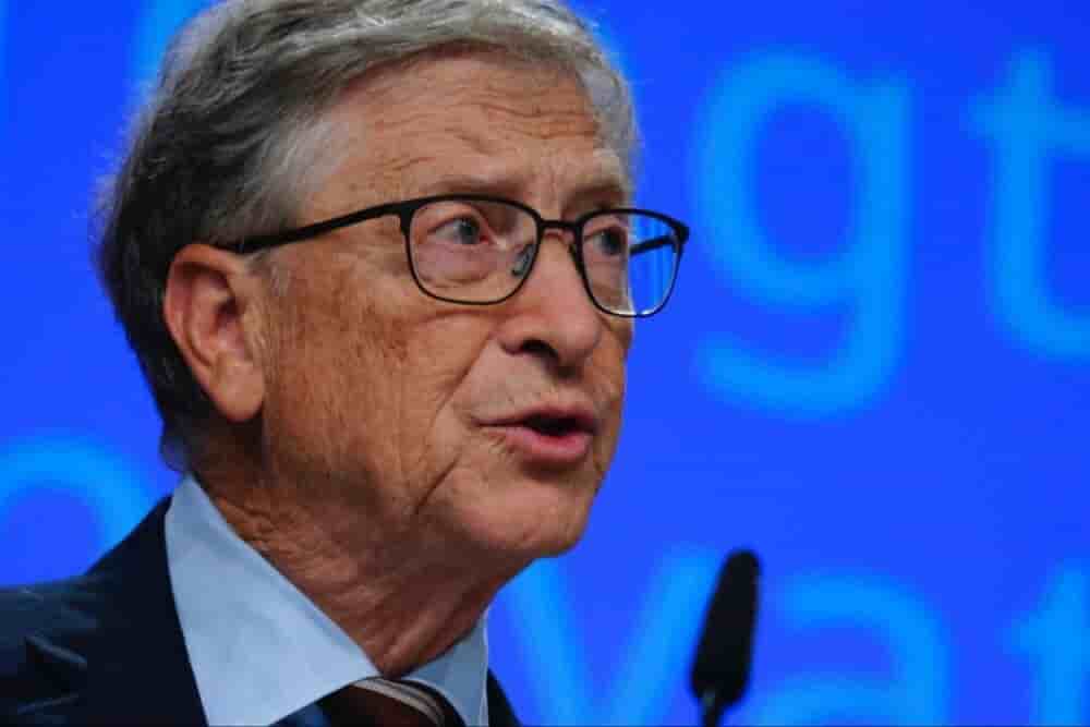 Bill Gates, entrepreneur et philanthrope, figure mondiale de la tech et de la santé.
