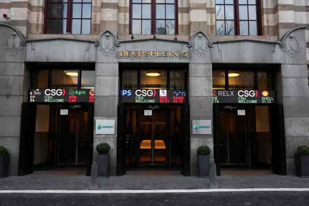Le cours de l'action du groupe tchèque CSG a flambé dans les premiers échanges de son premier jour de cotation.