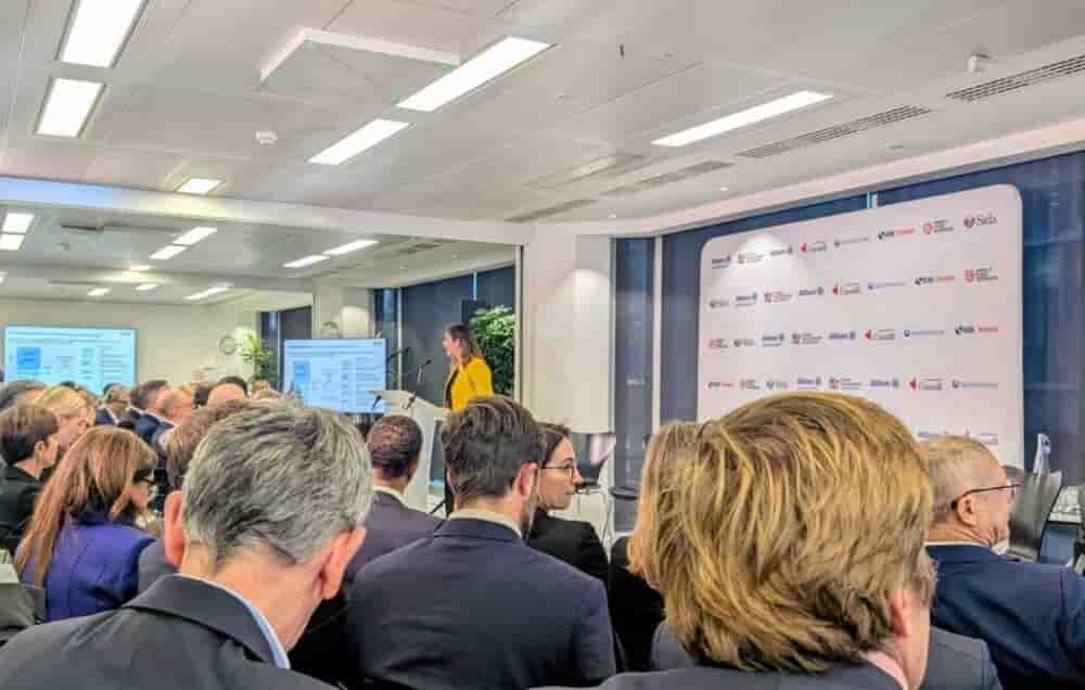 Allianz Global Investors clôture le premier tour de table de son fonds ACE avec 583 millions € levés sur un objectif de 840 millions €.