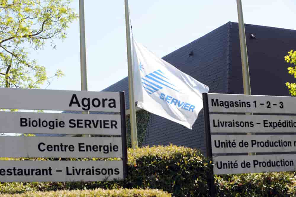 Servier a commercialisé en 2024 un traitement contre le cancer du cerveau appelé Voranigo, qui rapporte aujourd'hui plus de 800 millions d'euros de chiffre d'affaires.