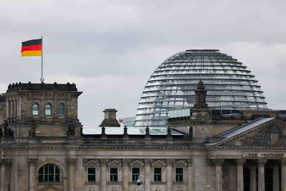 Berlin a déclaré lundi 2 mars vouloir envoyer des avions civils en Arabie saoudite et à Oman pour évacuer les touristes " vulnérables " bloqués au Moyen-Orient
