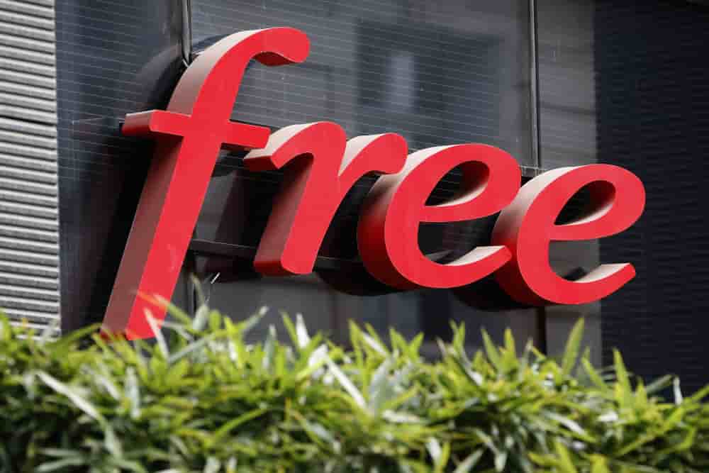 Une boutique Free à proximité de son siège parisien./Photo d'archives/REUTERS/Charles Platiau -