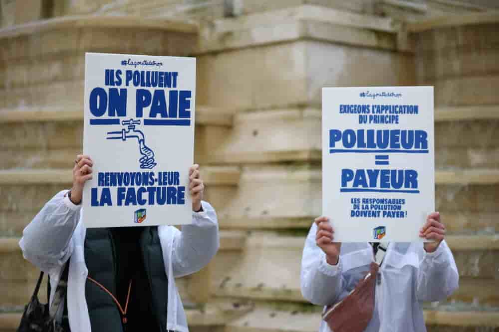 Le coût des PFAS pour la société est estimé entre 330 et 1 700 milliards d'ici à 2050.