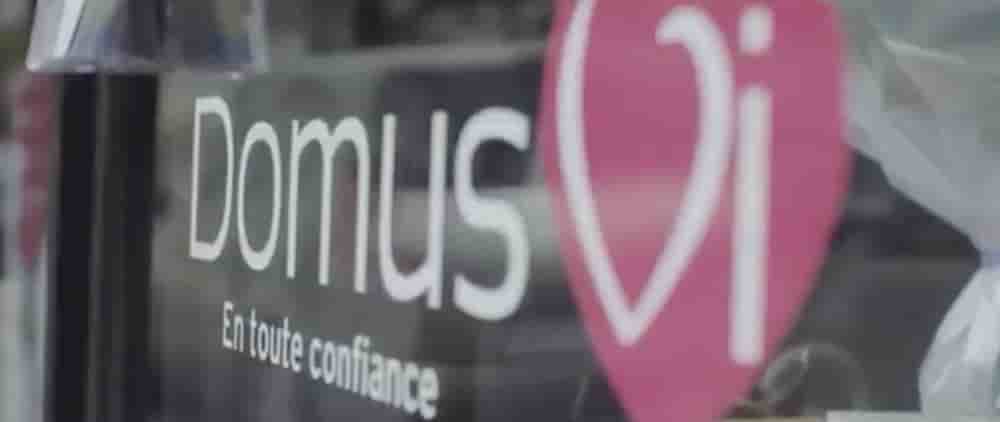 DomusVi, qui regroupe 50 000 professionnels, dispose d'un centre d'innovation et expérimente chaque année les innovations nées également des liens établis avec les start-up