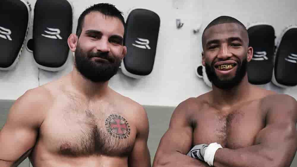 Benoît Saint Denis et Salahdine Parnasse croisent les gants à l'entraînement. Les deux figures de proue du MMA français se poussent mutuellement vers les sommets.
