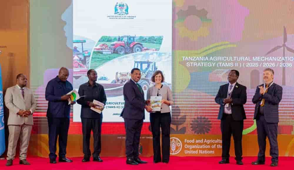 Le plan prévoit l’acquisition de 10 000 tracteurs supplémentaires et la création de 1 000 centres intégrés de services de machinerie agricole.