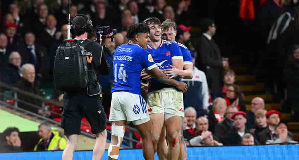 Théo Attissogbe, Fabien Brau-Boirie, Emilien Gailleton, au Principality stadium de Cardiff (pays de Galles), le 15 février.