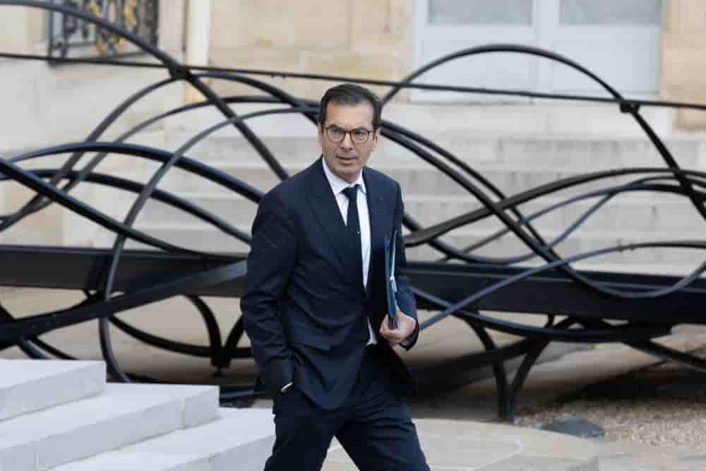 Le texte de transposition de la directive transparence salariale ne devrait ainsi être examiné par l'Assemblée nationale qu'en septembre, à défaut dans le courant de l'automne.