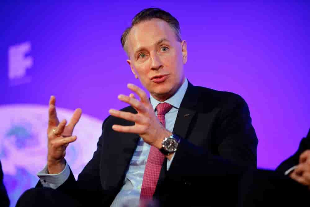 Thomas Buberl, directeur général d’AXA, souligne la nécessité d’accélérer les mesures de prévention face aux risques climatiques.