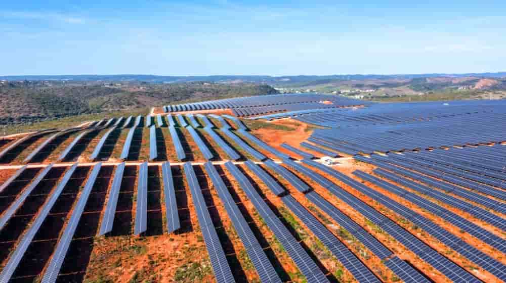 L’Afrique n’a capté que 0,6% des investissements mondiaux dans la transition énergétique en 2025.