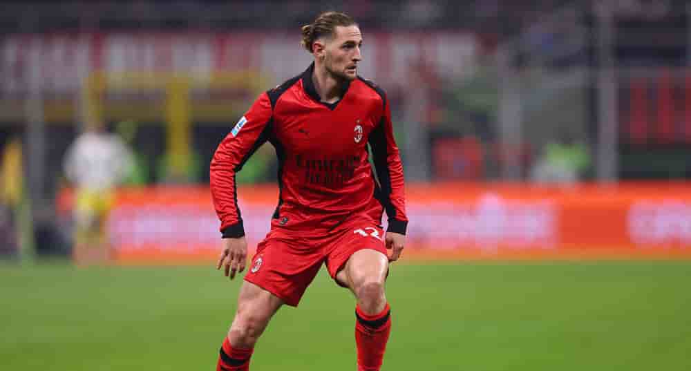 Devenu incontournable à l'AC Milan, Adrien Rabiot est une vraie figure de leader du club lombard.