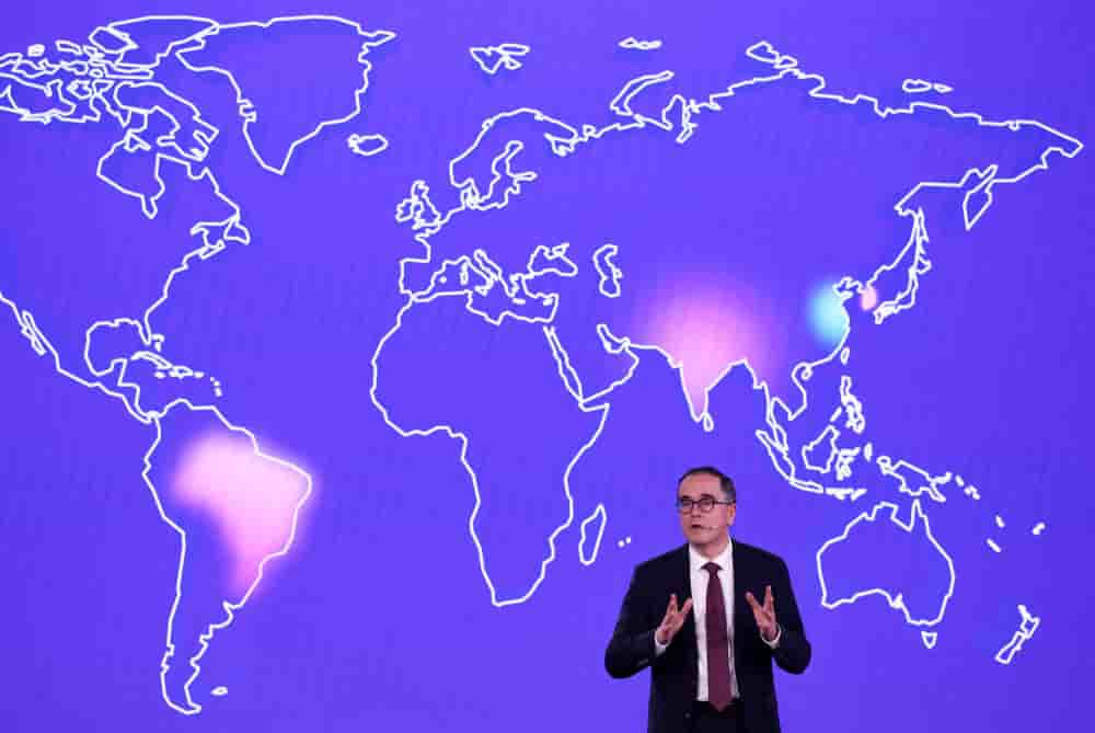François Provost, directeur général de Renault, présente la nouvelle stratégie du groupe lors de l'événement FutuREady au Technocentre de Guyancourt, près de Paris, le 10 mars 2026.