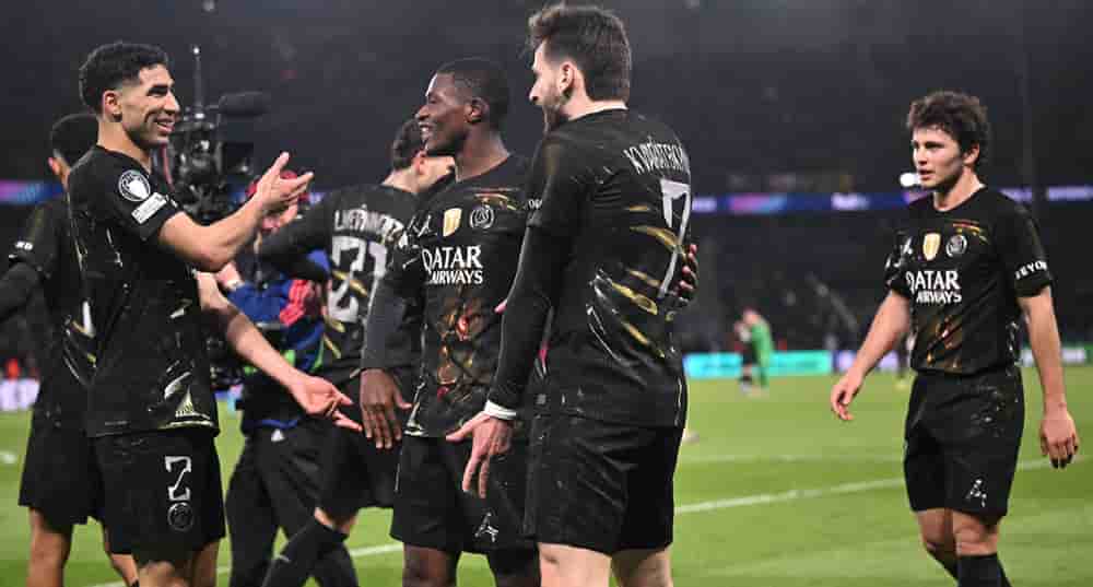 Achraf Hakimi et Nuno Mendes du PSG.