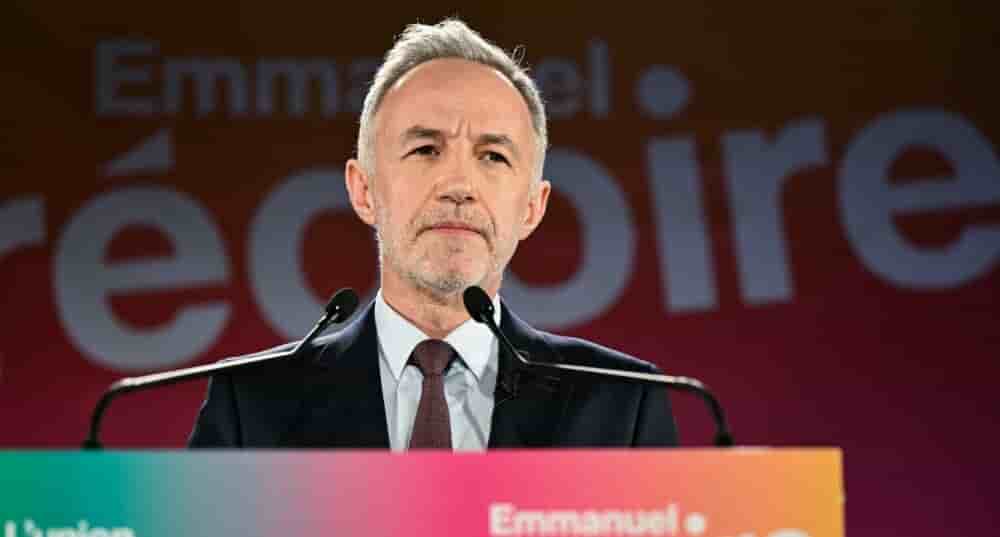 Emmanuel Gregoire, en tête à Paris, s'exprime au soir du premier tour.
