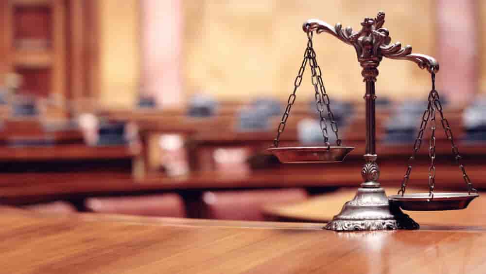 La montée en puissance des jeunes générations d'avocates pourrait, à terme, modifier en profondeur les équilibres de pouvoir au sein des cabinets d'avocats et des institutions professionnelles.