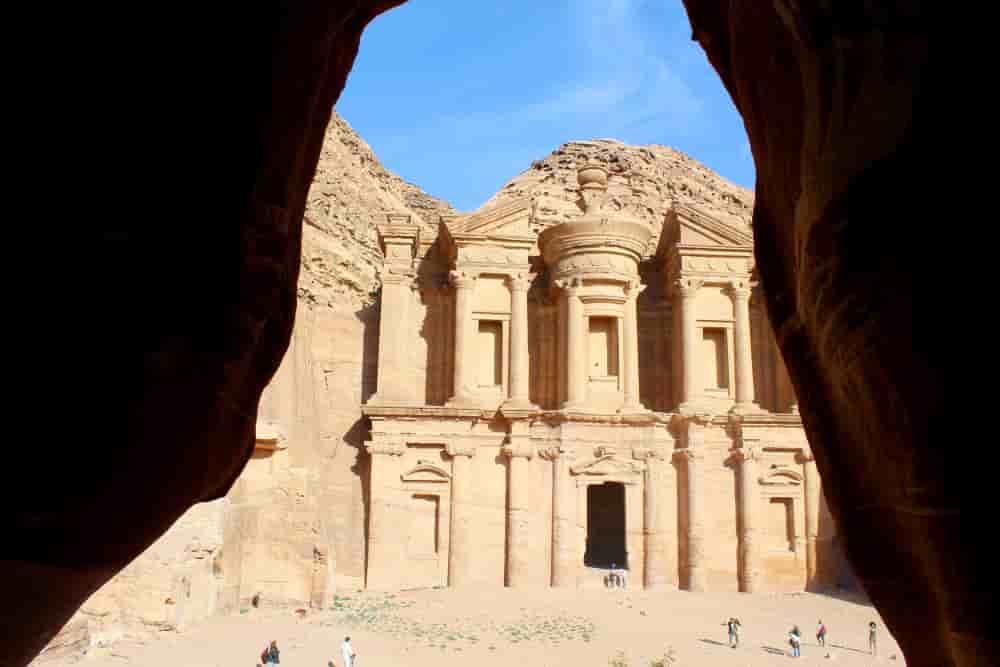 Effet "collatéral" de la crise au Moyen-Orient, le tourisme en Jordanie qui s'apprêtait à entamer sa saison haute devrait être fortement perturbé dans les mois à venir.