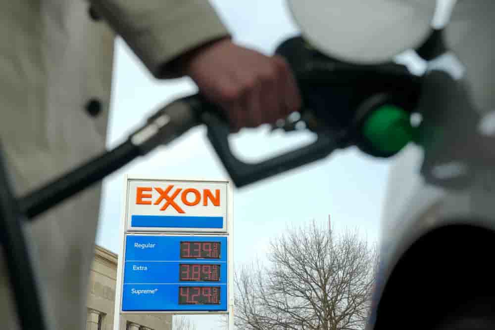 Le pic est, pour le moment, de 119 dollars pour le baril de Brent de la mer du Nord et le prix du baril était aux alentours de 70 dollars avant le conflit, soit une augmentation de l'ordre de 70 %.