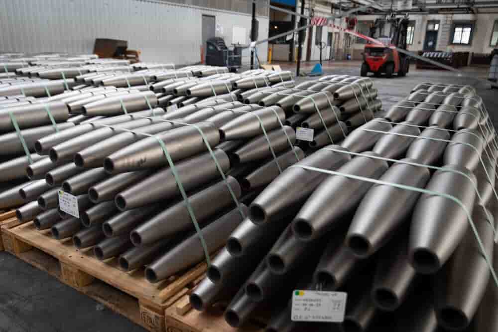 L'usine des Forges de Tarbes, filiale d'Europlasma, produit des corps creux d'obus dans le cadre de la guerre en Ukraine.