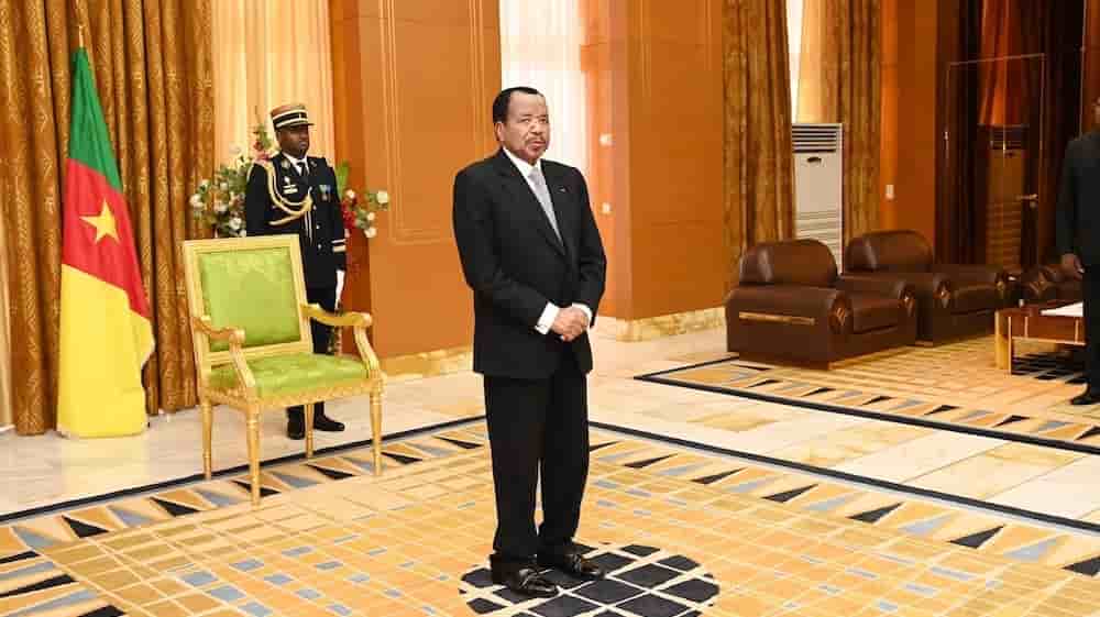 Les nouvelles dispositions constitutionnelles devraient réduire les risques autour de la succession de Paul Biya, 93 ans, en cas de vacance du pouvoir.