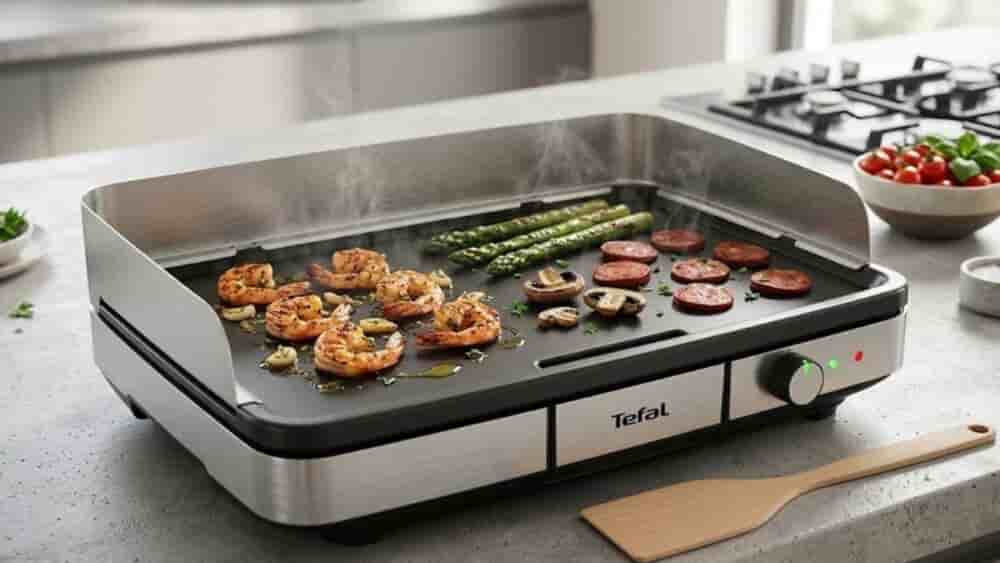 Cette plancha Tefal XXL permet de cuisiner pour 10 à 12 personnes en une seule tournée, idéale pour les grandes tablées.