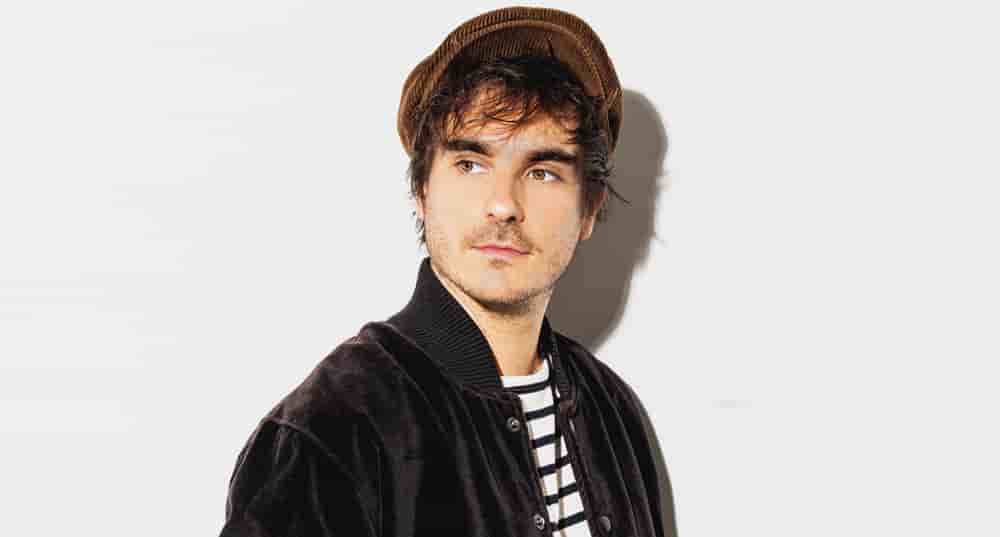 Gauvain Sers sort, en 2026, son quatrième album "Boulevard de l'enfance".