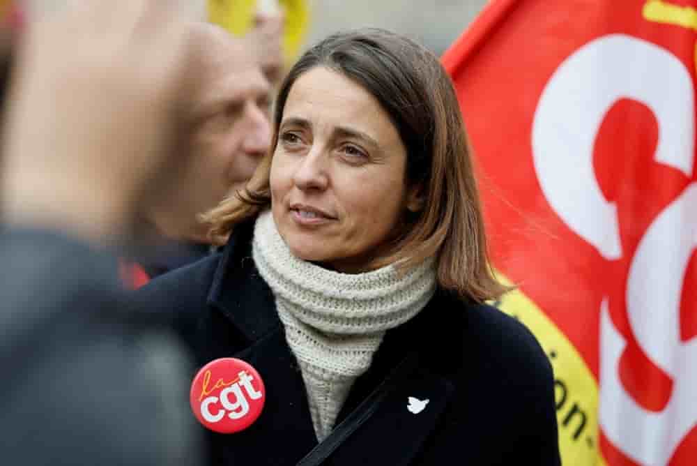 La secrétaire générale de la CGT, Sophie Binet, a dénoncé " un coup de poignard ", appelant le gouvernement à " respecter la démocratie sociale ".