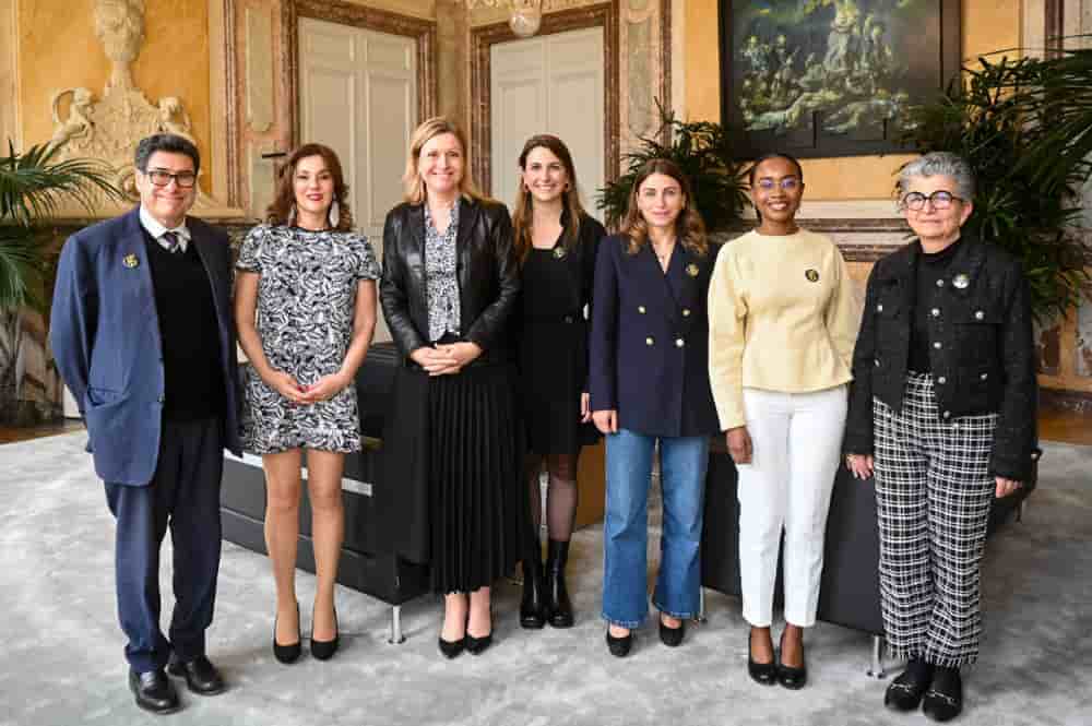 De gauche à droite : Philippe Aghion, Delphine Remy-Boutang, Yaël Braun-Pivet, Roxane Laigle, Delphine Groll, Koralie Theresine, Juliette Mattioli.
