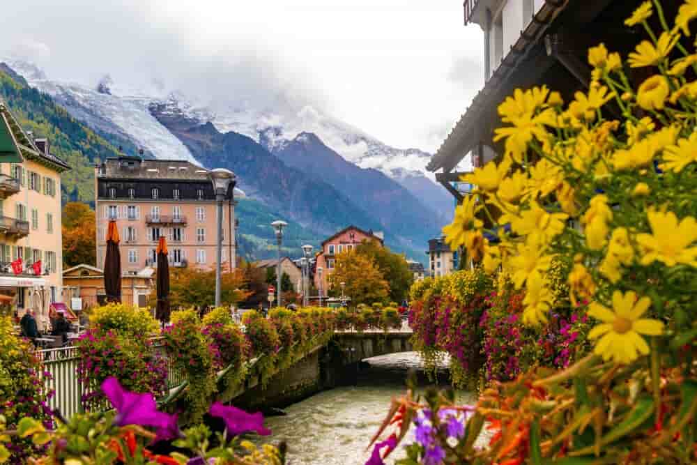 A Chamonix, la révision du plan local d'urbanisme pourrait voté le 26 février semble être sur la sellette. Le nouvel édile, élu le 15 mars dernier, envisage la création d'une foncière locative communale ou intercommunale.