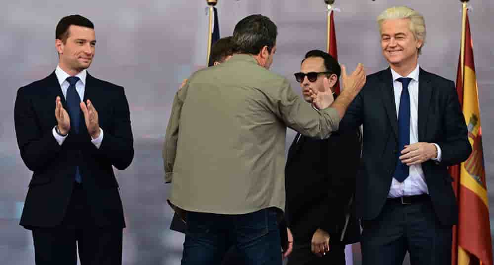 Jordan Bardella lors de son passage à Milan, le 18 avril 2026.