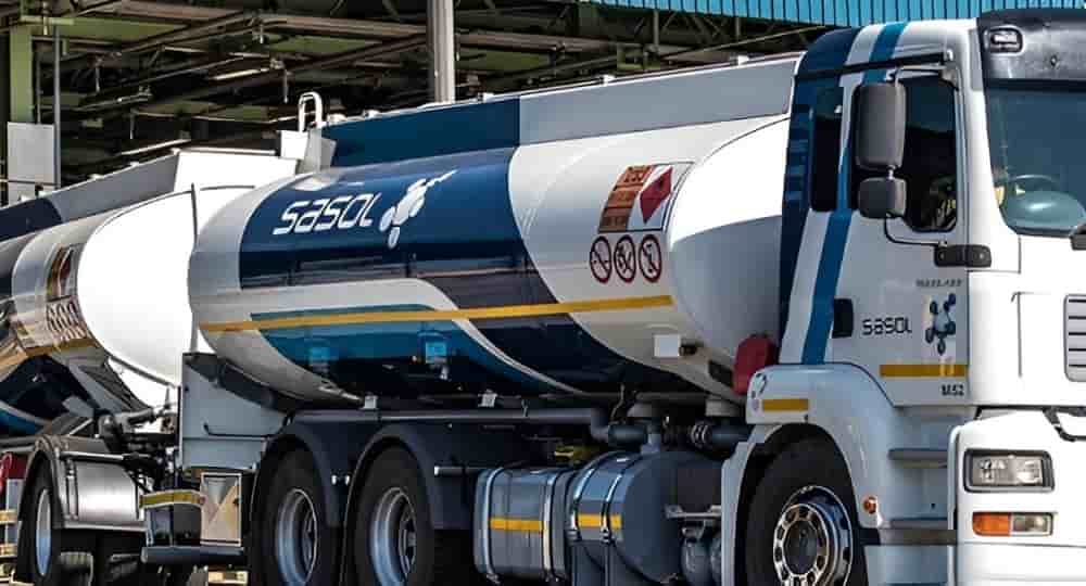 Sasol prévoit une production initiale de 1 à 2 millions de litres, avant d’atteindre 16 millions L en 2027 et jusqu’à 100 millions L en 2030.