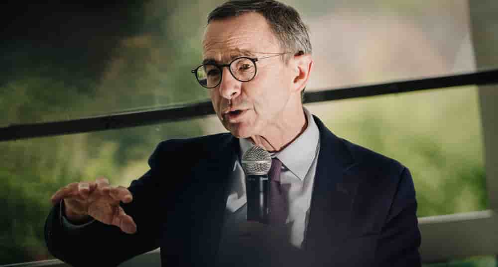Bruno Retailleau, président du parti Les Républicains LR et candidat à l'élection présidentielle de 2027, lors d'une conférence de presse à Nogent-sur-Seine (Aube), le 7 mai 2026.