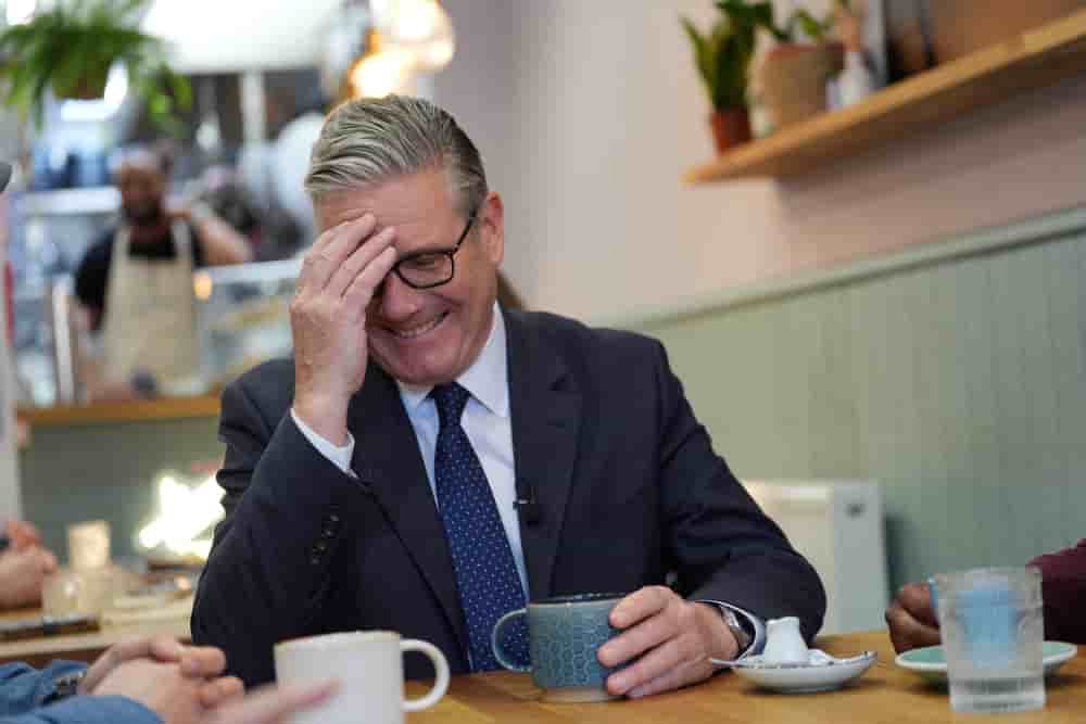 Face à l'emballement politique sur le brexit, Keir Starmer cherche à reprendre la main.