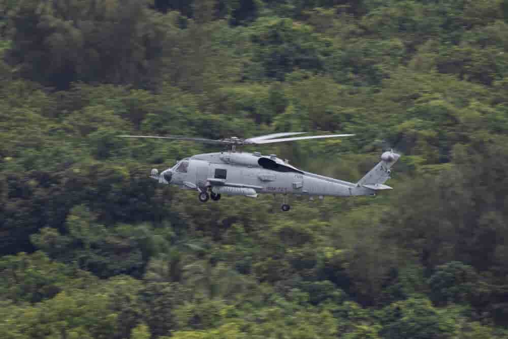 Un hélicoptère MH-60 de l'US Navy.