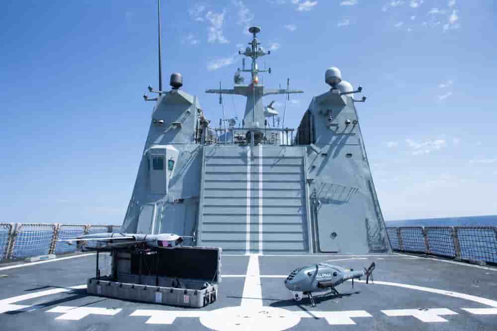 Exercice de vol tactique conjoint entre la Marine espagnole et Airbus Helicopters