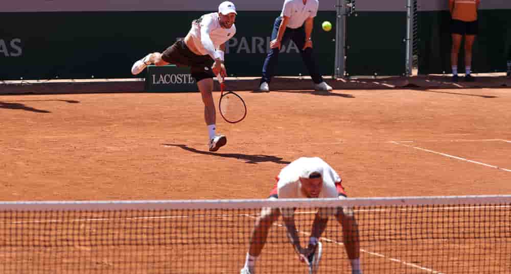 L'ouverture des doubles à Roland Garros, avec Bergs-Collignon et Gille-Verbeek le 20 mai 2026.