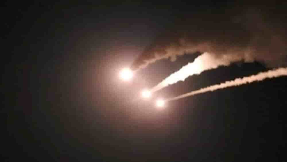 Image extraite d'une vidéo, diffusée le 7 juin 2026, qui montre des missiles iraniens lancés sur Israël.