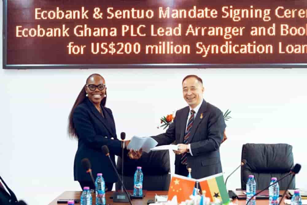 Signature d’un partenariat entre Ecobank Ghana et Sentuo pour soutenir l’agrandissement de la raffinerie de Tema.