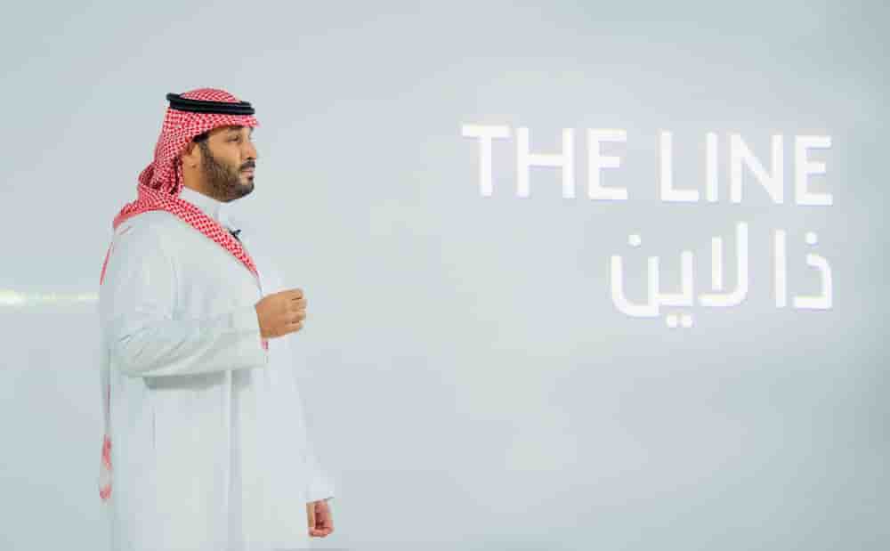 Le prince héritier saoudien Mohammed ben Salmane annonce la construction d'une ville zéro carbone baptisée « The Line » à Neom, dans le nord-ouest de l'Arabie saoudite, le 10 janvier 2021.