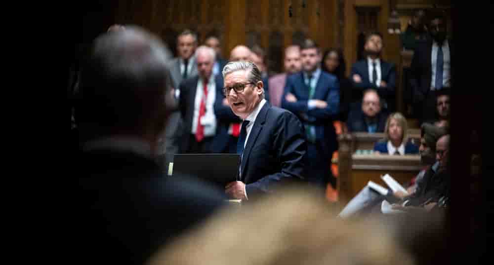 Keir Starmer, Premier ministre britannique, voit sa position menacée par Andy Burnham, à l'approche de l'élection législative partielle du jeudi 18 juin.