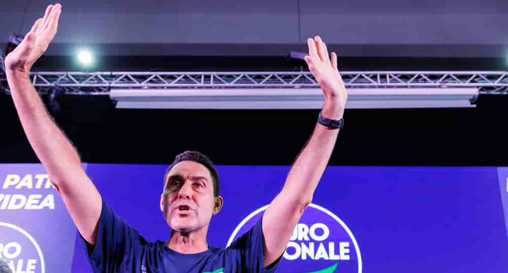 Roberto Vannacci, président de Futuro Nazionale et nouvelle figure de l'extrême droite italienne.