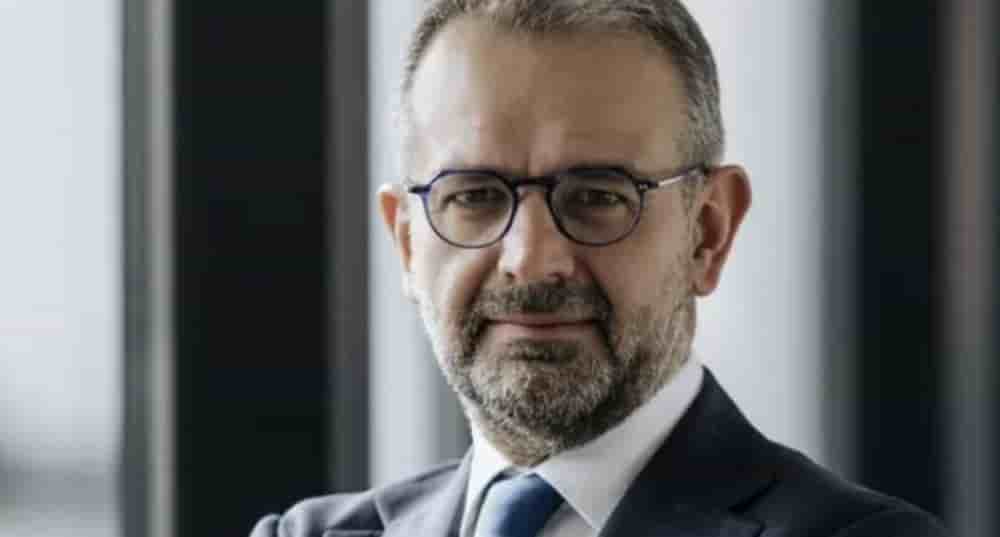 Vincenzo Vinzi est Directeur Général de l'ESSEC Business School.