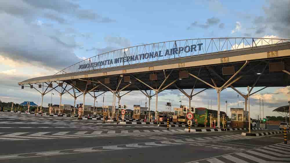 Construit pour traiter environ 8 millions de voyageurs par an, l'aéroport international Jomo Kenyatta en a enregistré 8,8 millions en 2025.