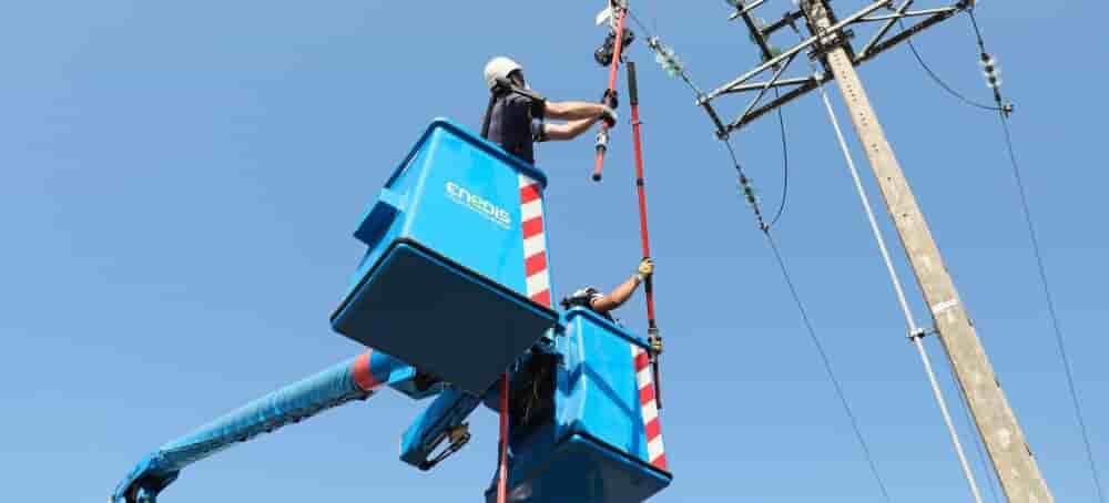 Le gestionnaire du réseau de distribution de l'électricité Enedis a raccordé 6,6 GW de nouvelles capacités de production d'énergies renouvelables en 2025 et prévoit le même rythme en 2026.