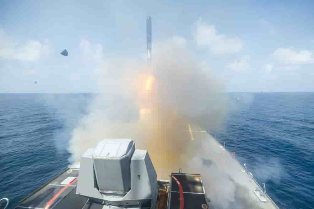 Le système déployé avec l'aide de xAI aurait permis de tirer "2.000 munitions sur 2.000 cibles distinctes en 96 heures".