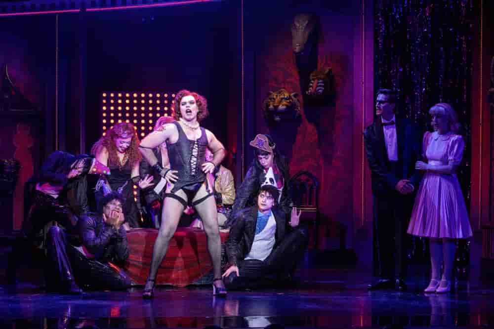 "The Rocky Horror Show", sur la scène du Studio Galande, à Paris.