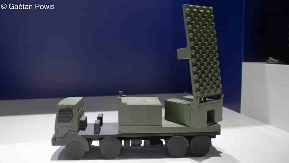 Le radar DeepFinder pourra détecter les missiles balistiques, planeurs hypersoniques et même les avions furtifs.