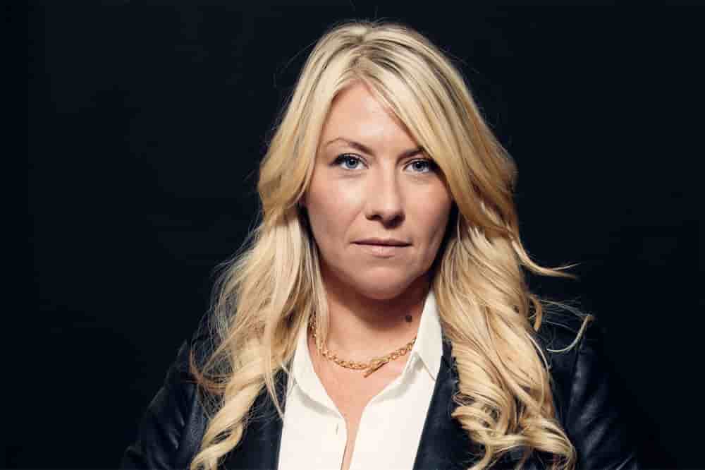 Jade Dousselin, avocate pénaliste au barreau de Paris et conseils de dirigeants .