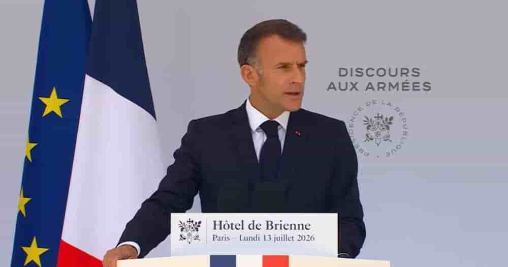 " Au moment où l'Europe se réarme, penser qu'accumuler chacun séparément des capacités est le sens de l'histoire, c'est une absurdité. Nous devons bâtir en Européens et garder nos spécificités propres, nos modes de décision, nos forces d'intervention,...